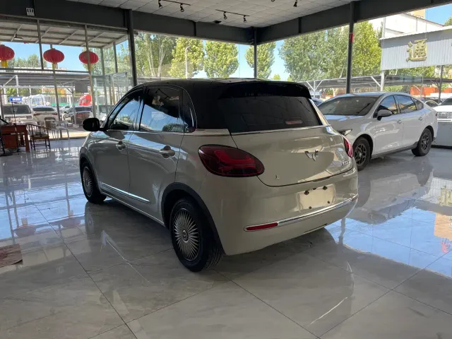 Wuling Bingo — Фото автомобиля 7