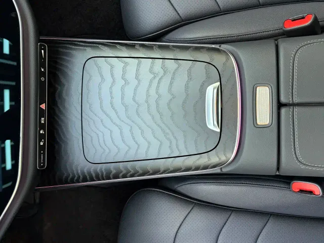 Mercedes-Benz E-Class — Фото автомобиля 9