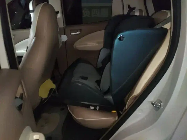 Wuling Hongguang Mini EV — Фото автомобиля 13