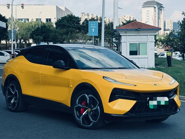 Фотография автомобиля — Lotus Eletre