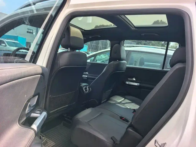 Mercedes-Benz GLB-Class — Фото автомобиля 9