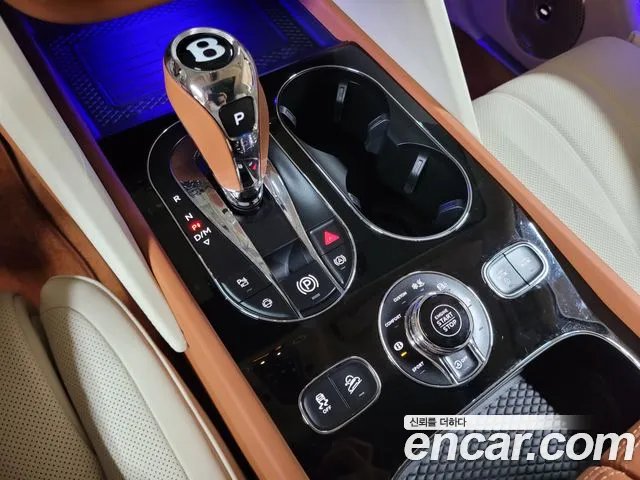 Bentley Bentayga Bentayga 4.0 V8 Atelier Edition — Фото автомобиля 15