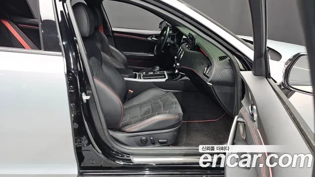 Kia Stinger Stinger Meister 3.3 GT AWD Acro Edition — Фото автомобиля 21