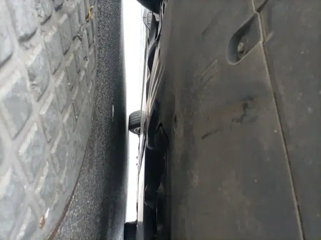 Tesla Model Y — Фото автомобиля 24