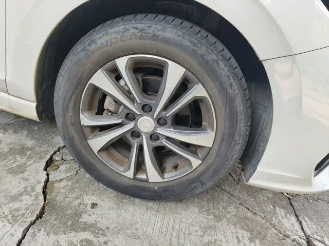 Changan Eado — Фото автомобиля 24