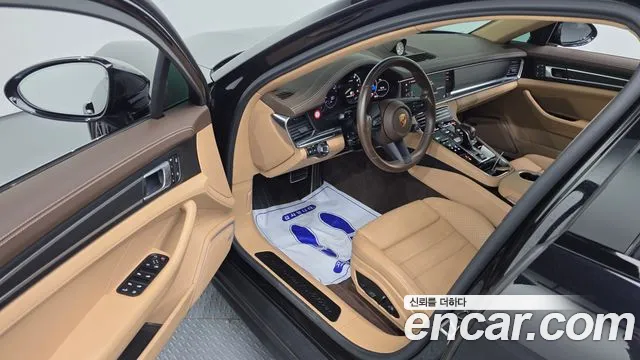 Porsche Panamera 971 — Фото автомобиля 10