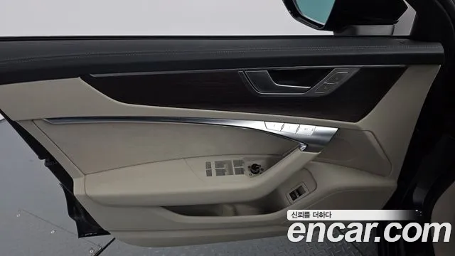 Audi A6 45 TFSI Premium — Фото автомобиля 23