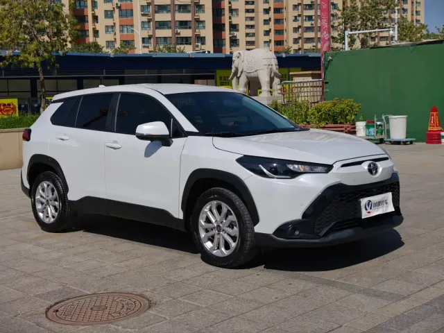 Toyota Frontlander — Фото автомобиля 2