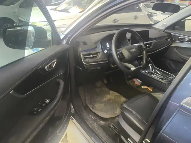 Chery Tiggo 8 — Фото автомобиля 15