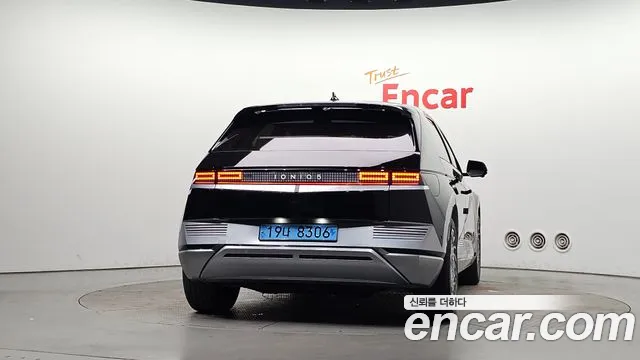 Hyundai Ioniq 5 — Фото автомобиля 4