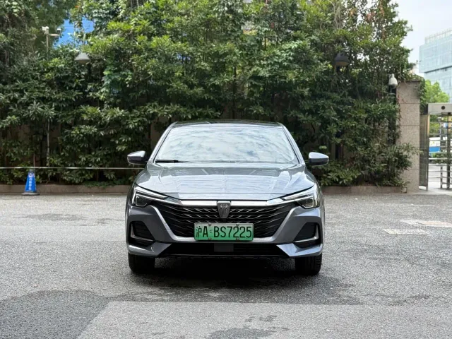 Roewe i6 MAX EV — Фото автомобиля 2