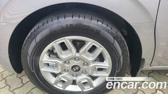 Hyundai Staria — Фото автомобиля 5