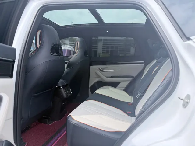 BYD Song PLUS — Фото автомобиля 8