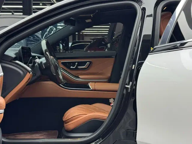 Mercedes-Benz Maybach S-Class — Фото автомобиля 8