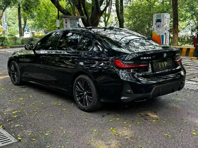 BMW 3 Series — Фото автомобиля 9