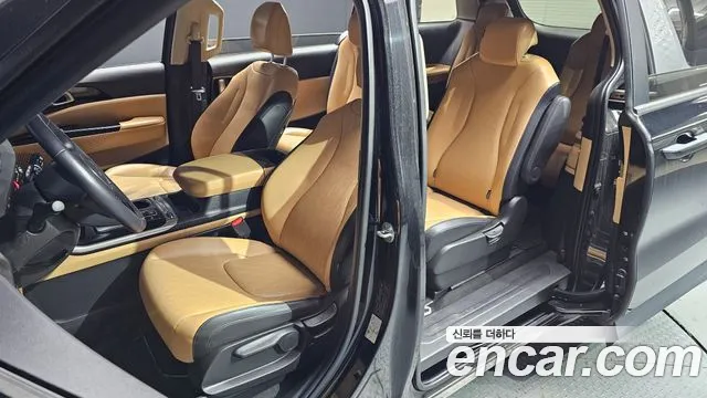 Kia Canival Carnival 4 поколение 9 мест Prestige — Фото автомобиля 12
