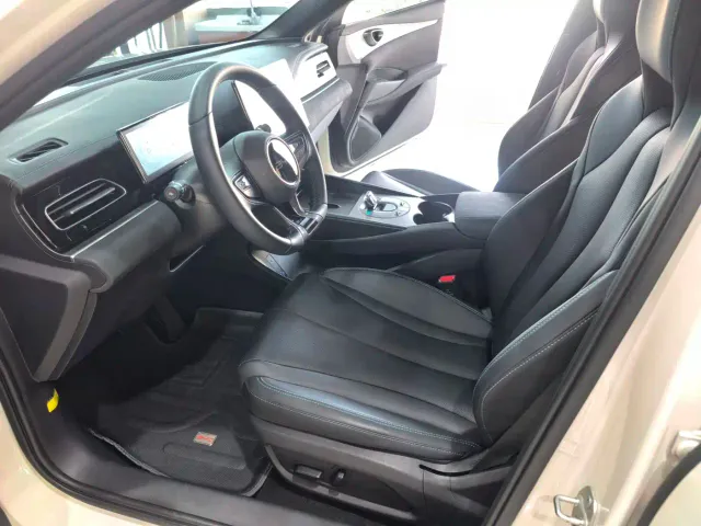 BYD Seal 06 — Фото автомобиля 8