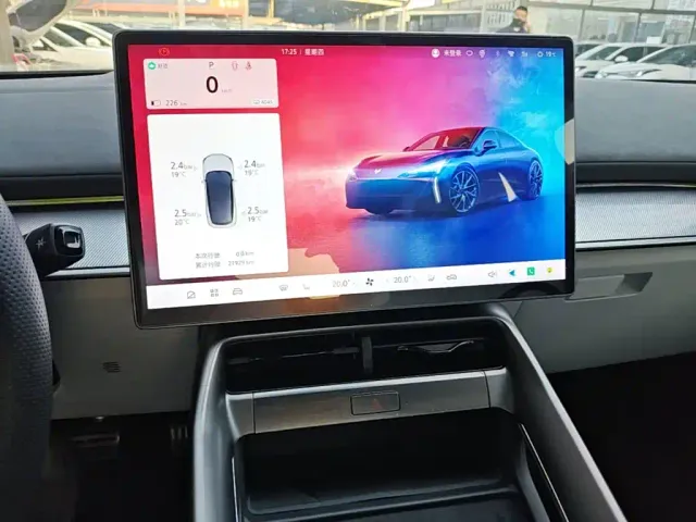 Arcfox Alpha S5 — Фото автомобиля 12
