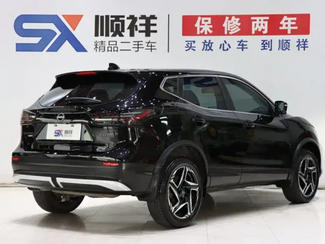 Nissan Qashqai — Фото автомобиля 5