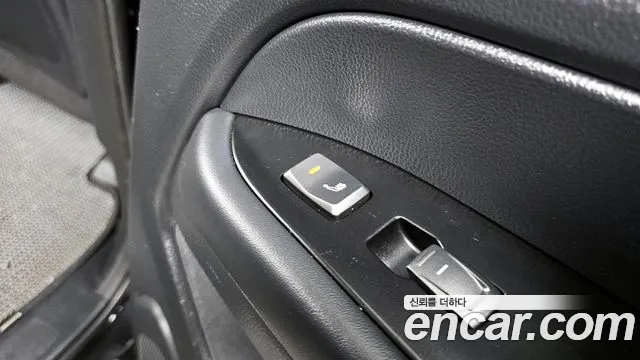 KG_Mobility_Ssangyong Rexton Новый Rexton Sport Дизель 2.2 4WD — Фото автомобиля 19
