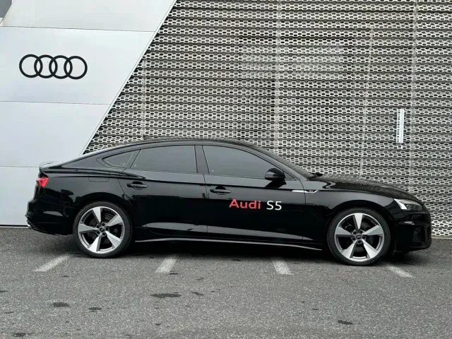Audi S5 — Фото автомобиля 3