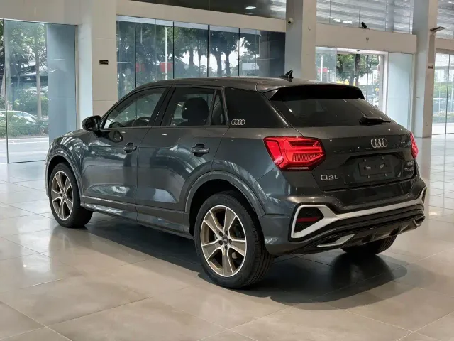 Audi Q2L — Фото автомобиля 3