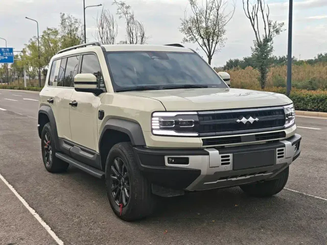 BYD FangChengBao Leopard 5 — Фото автомобиля 3