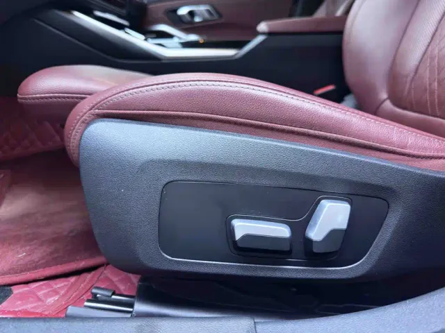 BMW 3 Series — Фото автомобиля 18
