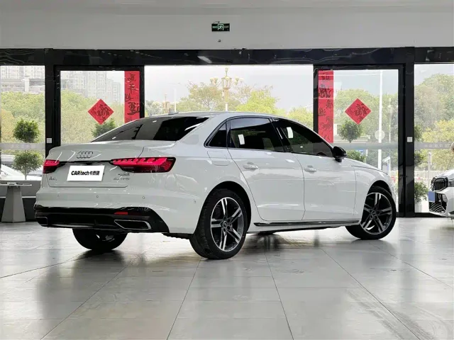 Audi A4L — Фото автомобиля 6