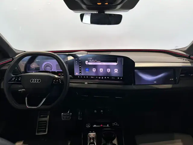 Audi Q6L e-tron — Фото автомобиля 7