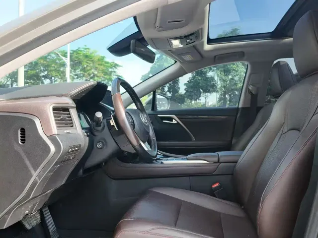 Lexus RX — Фото автомобиля 7