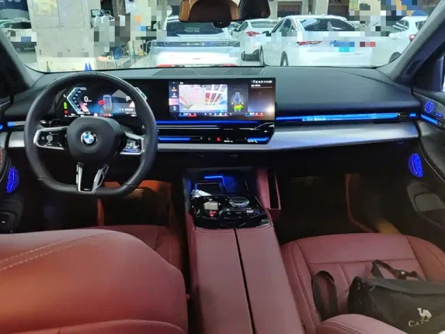 BMW 5 Series — Фото автомобиля 9