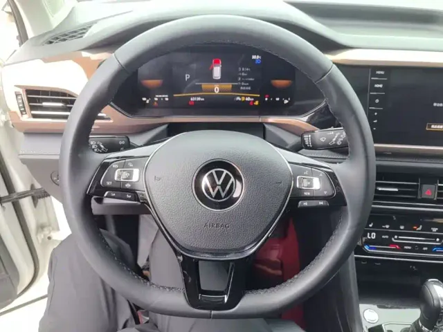 Volkswagen Tharu — Фото автомобиля 10