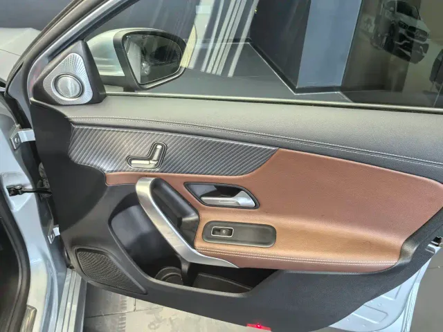 Mercedes-Benz A-Class — Фото автомобиля 21