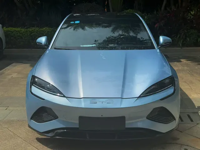 BYD Seal 2022 550km Standard Range RWD Elite — Фото автомобиля 2