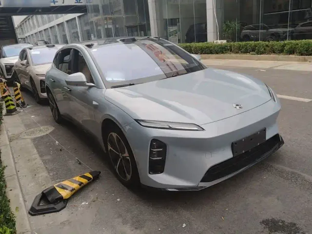 Nio ET5 Touring — Фото автомобиля 21
