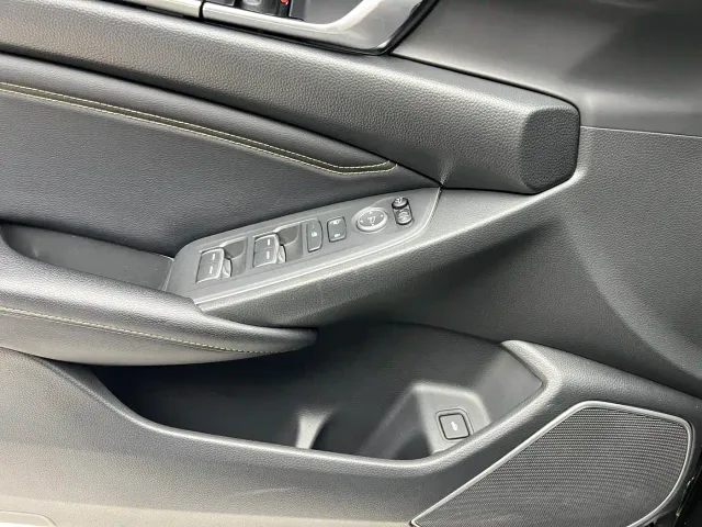 Honda Accord — Фото автомобиля 16