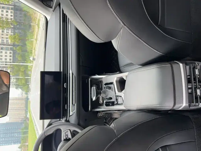 Geely Emgrand — Фото автомобиля 11