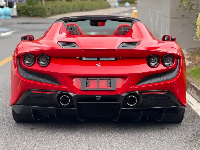 Ferrari F8 — Фото автомобиля 5