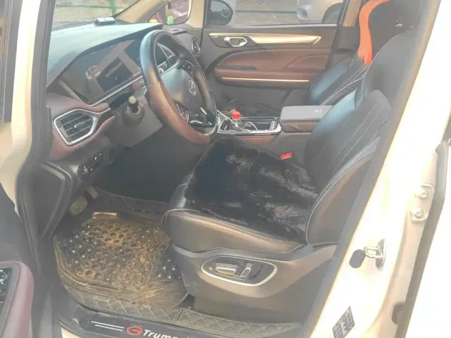 GAC Trumpchi M6 — Фото автомобиля 9