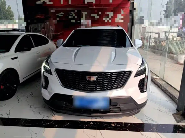 Cadillac XT4 — Фото автомобиля 2
