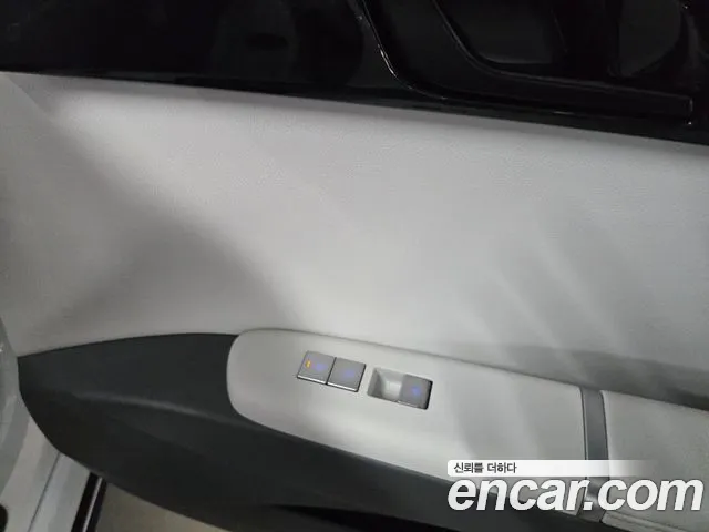 Hyundai Grandeur GN7 — Фото автомобиля 20