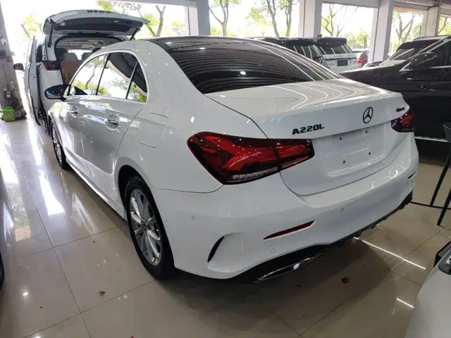 Mercedes-Benz A-Class — Фото автомобиля 4