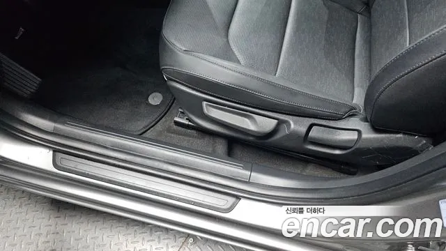Kia Niro All Niro EV Air — Фото автомобиля 28