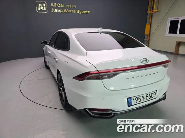 Hyundai Grandeur Grandeur (New) — Фото автомобиля 19