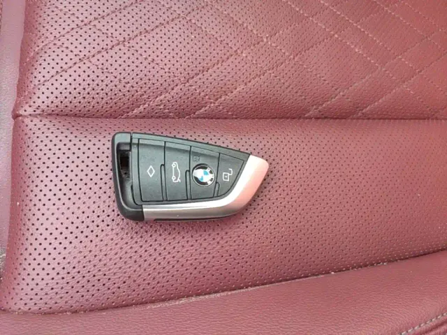 BMW i3 — Фото автомобиля 8