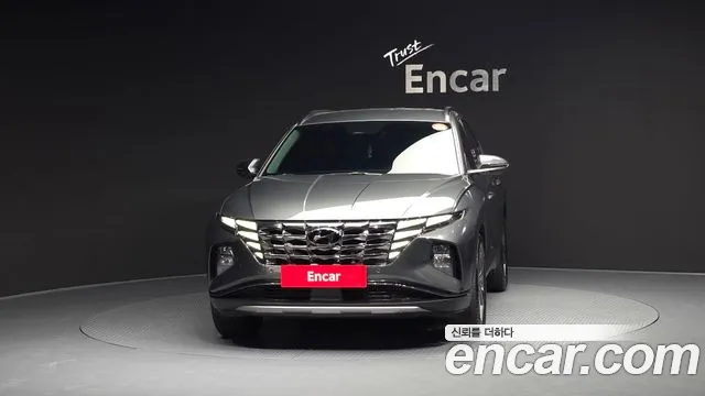 Hyundai Tucson Tucson (NX4) Дизель 2.0 2WD — Фото автомобиля 3