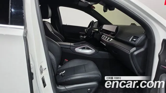 Mercedes-Benz GLE-Class — Фото автомобиля 16