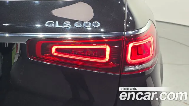 Mercedes-Benz GLS-Class — Фото автомобиля 21