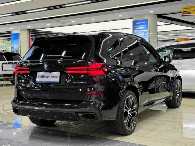 BMW X5 — Фото автомобиля 4